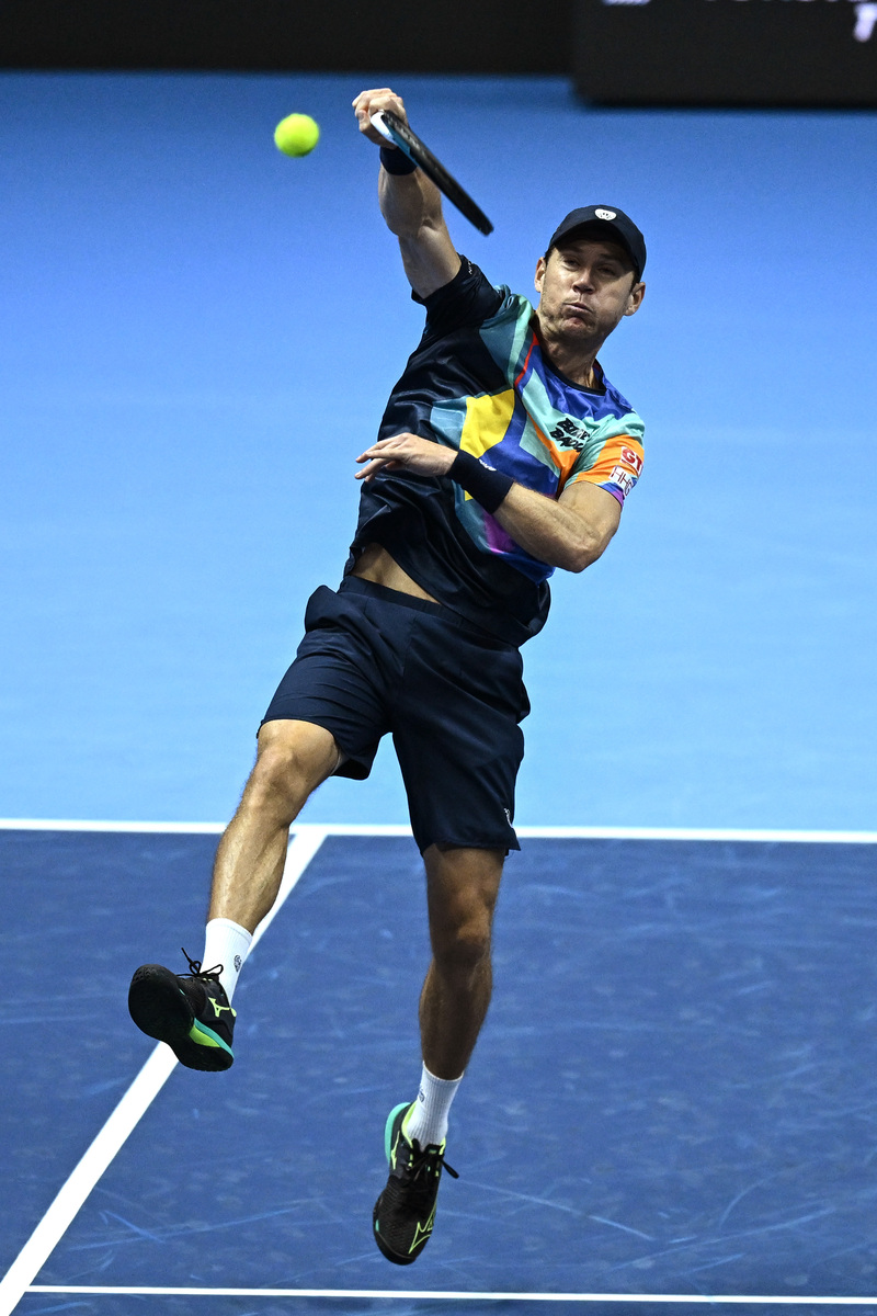 世界网球队险胜法国网球队，克耶高斯一己之力扛起全队的简单介绍