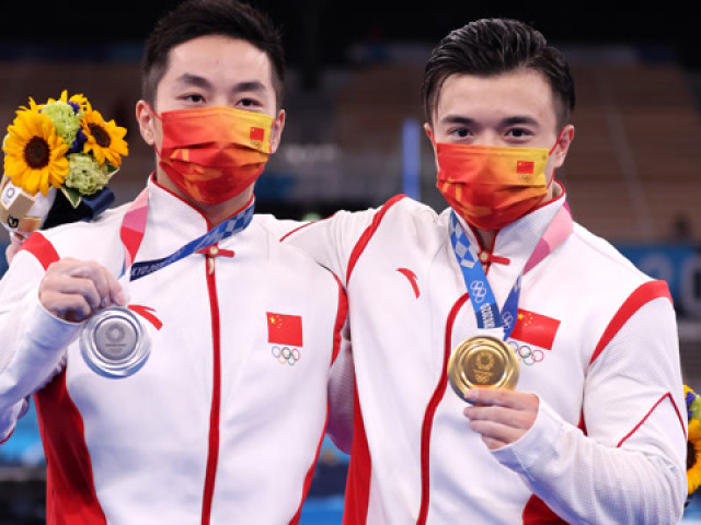 关于体操队连胜三场，华丽晋级决赛的信息